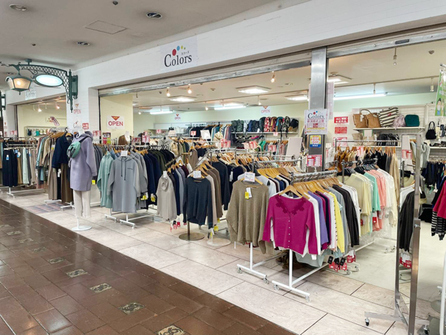 新潟初出店！ブランドアパレルを最大90％OFFで販売するオフプライスストアが「コージ製靴西堀ローサ店内」にオープン！のサブ画像1
