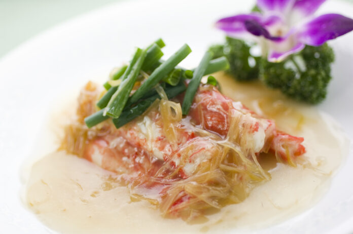 創業70年の中華・高橋が「冬の蟹まつり」を開催！のメイン画像