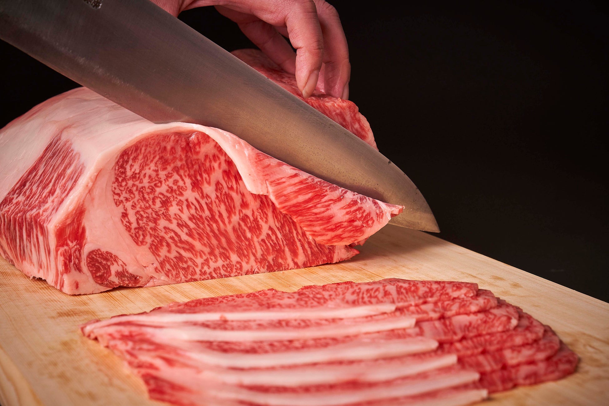 老舗すき焼き店「ちんや」新店舗再開1周年を記念し、精肉店「精肉ちんや」取扱商品を全品10％オフにのサブ画像1