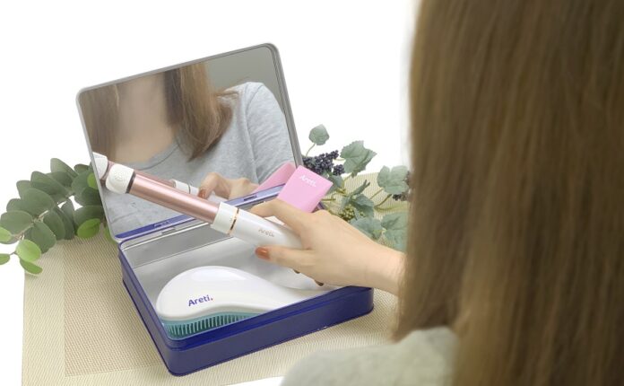 飛行機でヘアアイロンの持ち運びはできる？　手荷物検査で引っかからないように、国内線、国際線の基準をチェック！のメイン画像