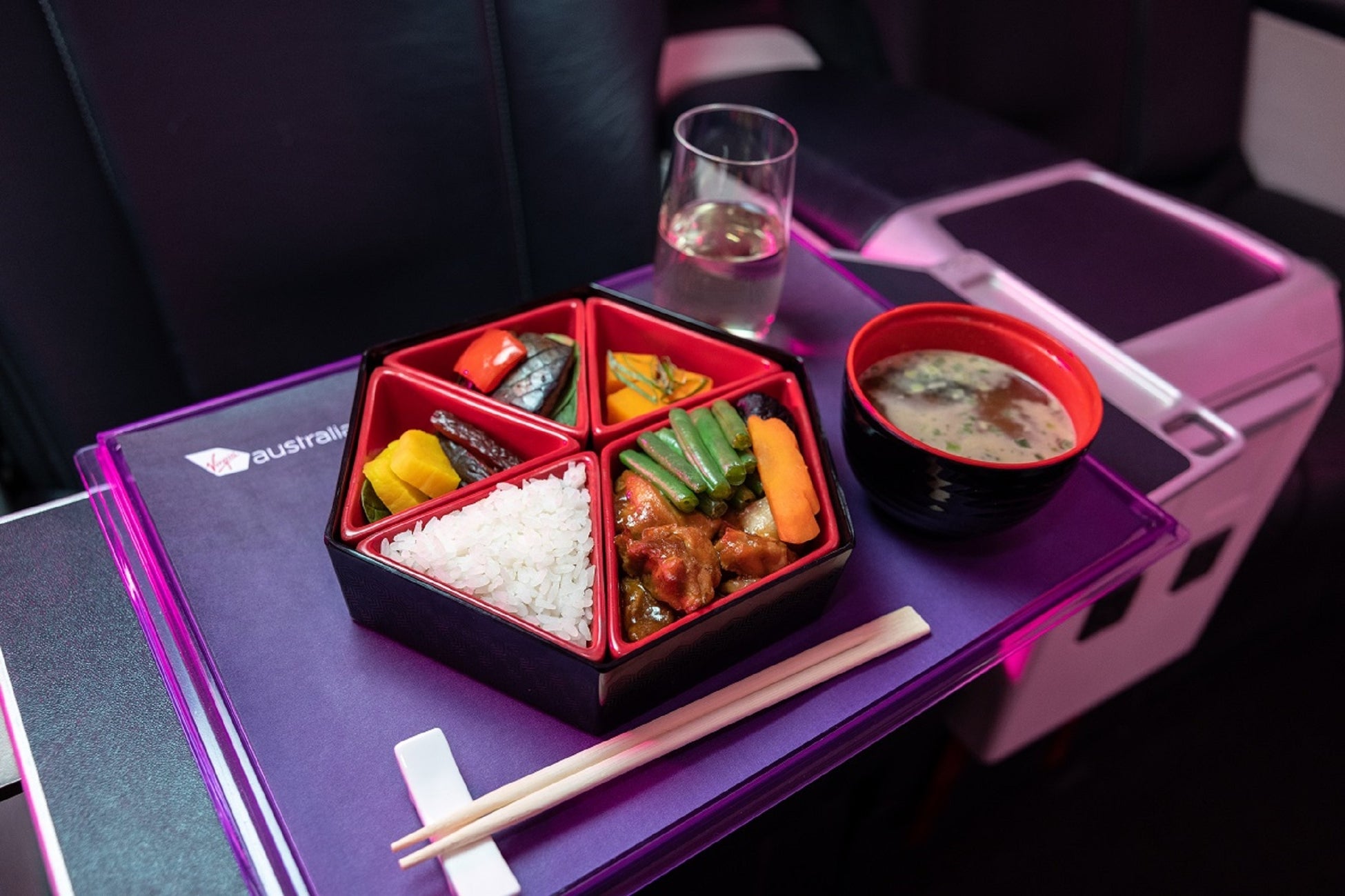ヴァージン・オーストラリア航空　日本初就航直行便「東京（羽田）＝ケアンズ（オーストラリア）線」を本日運航開始のサブ画像2