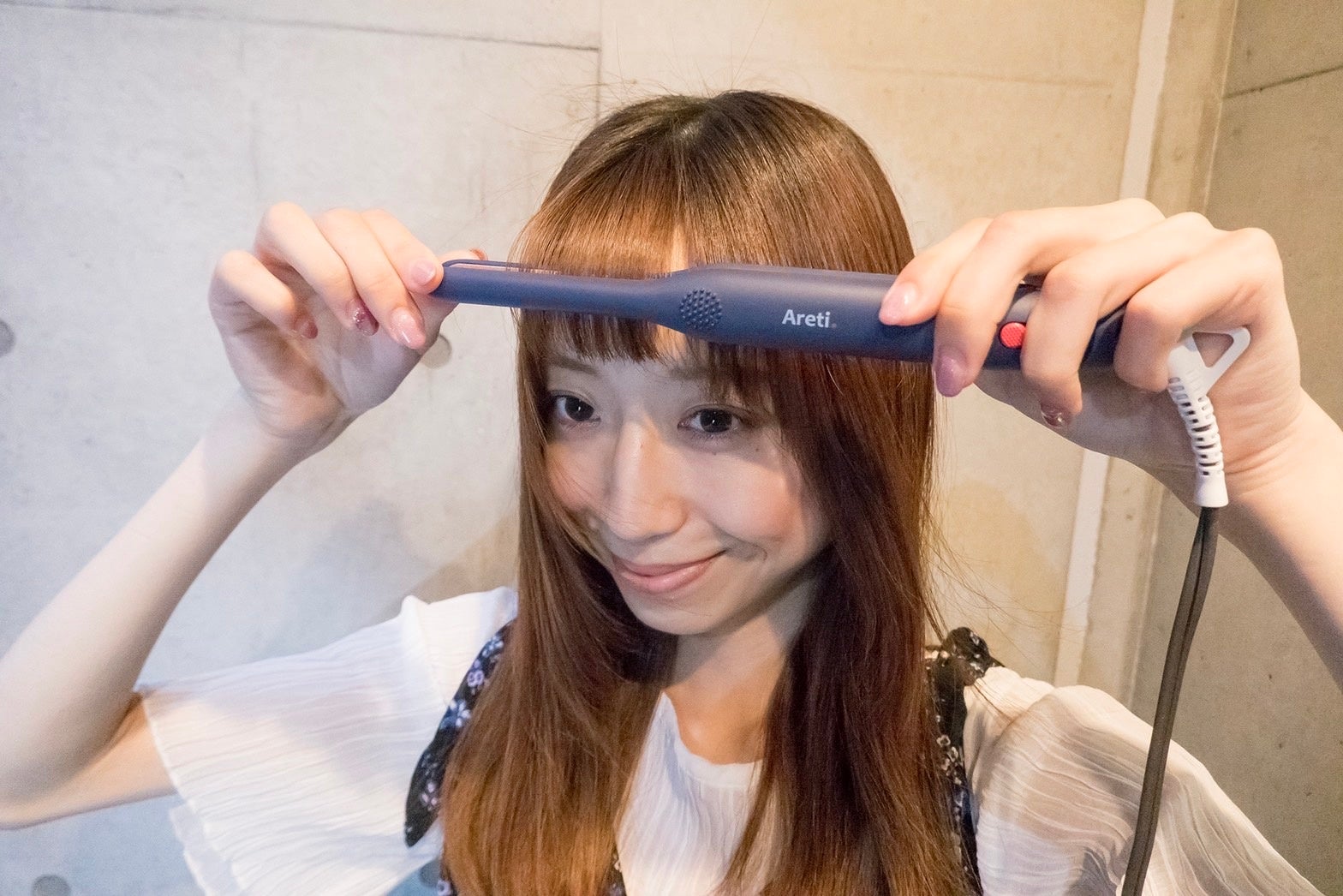 前髪用ミニヘアアイロンがあればシースルー、センター分け、ぱっつんバングもプロ級仕上げのサブ画像4