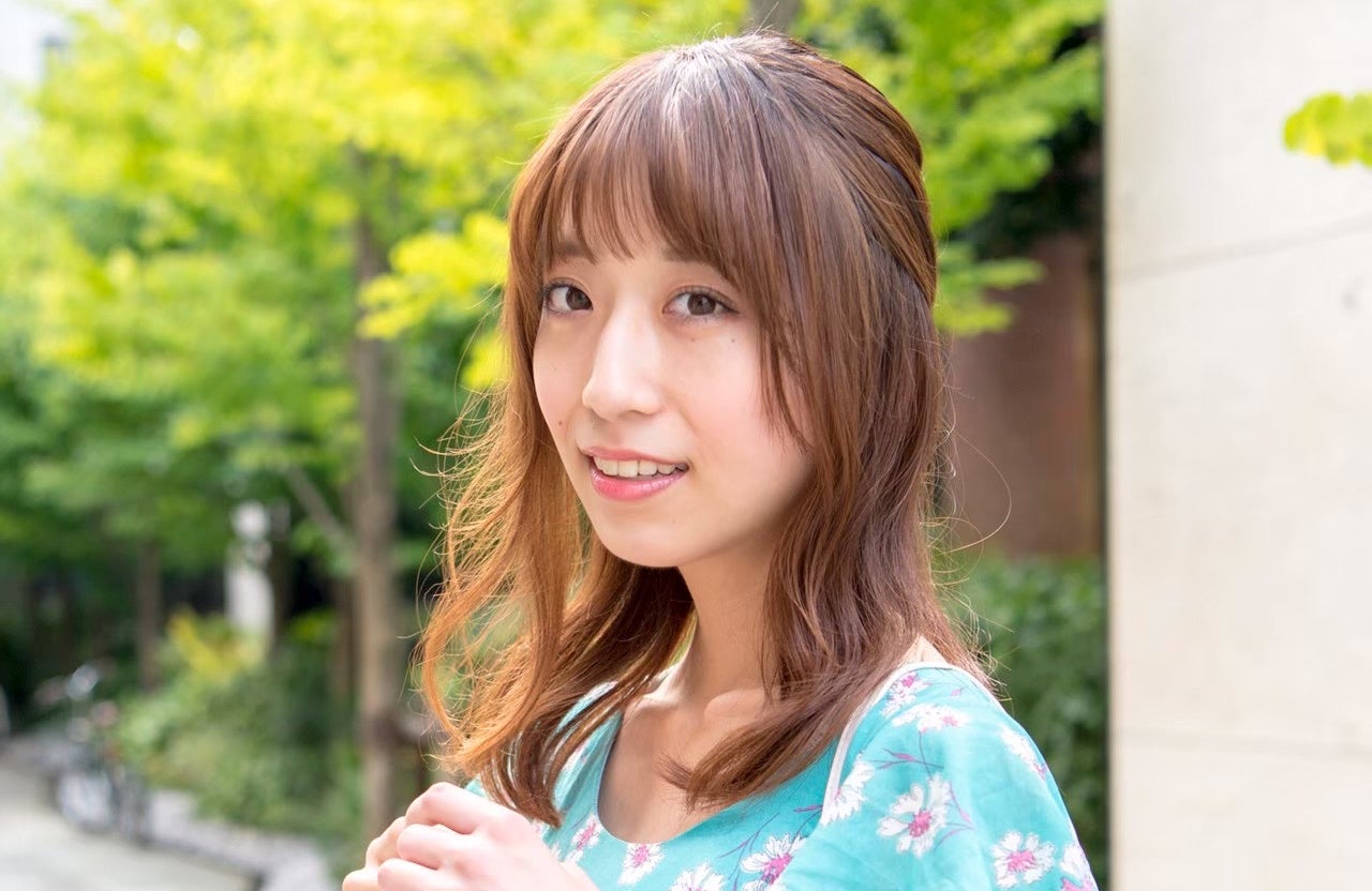 前髪用ミニヘアアイロンがあればシースルー、センター分け、ぱっつんバングもプロ級仕上げのサブ画像5