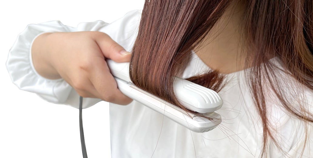 下半期もランキングサイトで話題となったストレートヘアアイロンなら冬の髪もツヤツヤのサブ画像3
