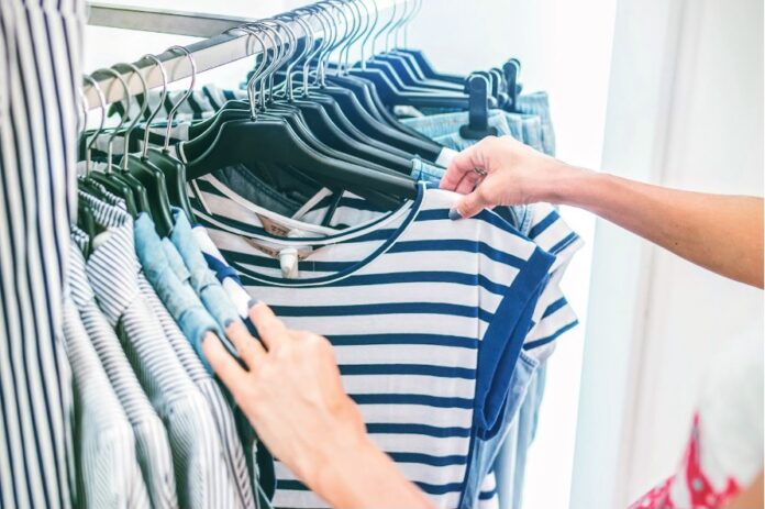 【Tシャツ選びの“リアル”を調査】約6割が購入時に〇〇をチェック！のメイン画像