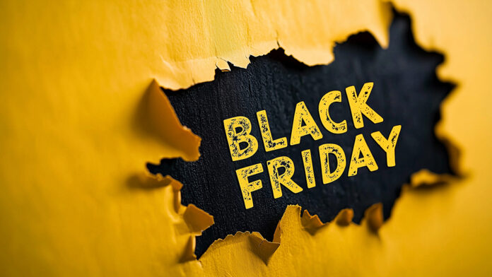 ブラックフライデーの購入予定は、食品、ファッション、日用品　「まとめ買い」と「自分へのご褒美」が目的のメイン画像