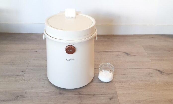 フィルターなしの加湿器ならお手入れ簡単! この冬はインテリアになじむスチーム式加湿器が大活躍のメイン画像