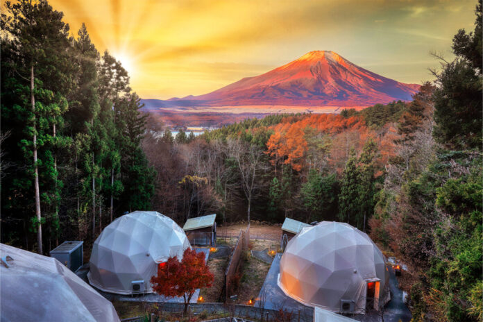 【山中湖の絶景グランピング「LE NIDO」】富士山を望むプライベート空間をより身近に。U30割引・グループ1名無料・ファミリー応援など、春の宿泊プランを順次販売開始！のメイン画像