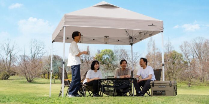 「夏の屋外をこれ1台で快適に」発売1年で20,000台を突破したタープテント｜Amazonプライムデーに登場のメイン画像